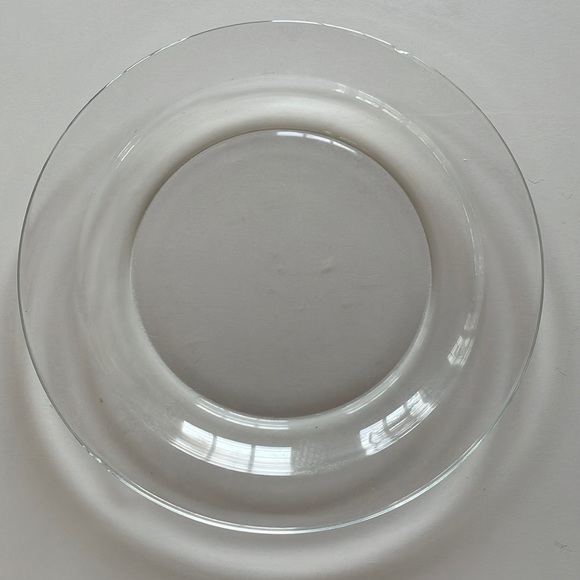VTG Two Clear Depression Glass Dinner Plates - Picture 1 of 4